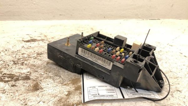 2001 Ford F450 Super Duty Cabin Fuse Relay Box Under Dash Powerstroke — photo 4