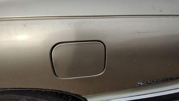 91-96 Buick Park Ave Fuel Tank Door With Hinge Gas Lid Oem Filler Gold — photo 3