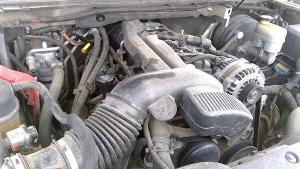 2007 Yukon Denali Air Intake Tube Resonator Pipe Elbow Rubber Oem Hose 6.2L — photo 2