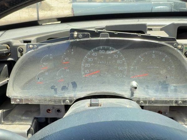 97-03 Ford F150 Speedometer Cluster Instrument Gauges Panel OEM F75Z10849LR — photo 2