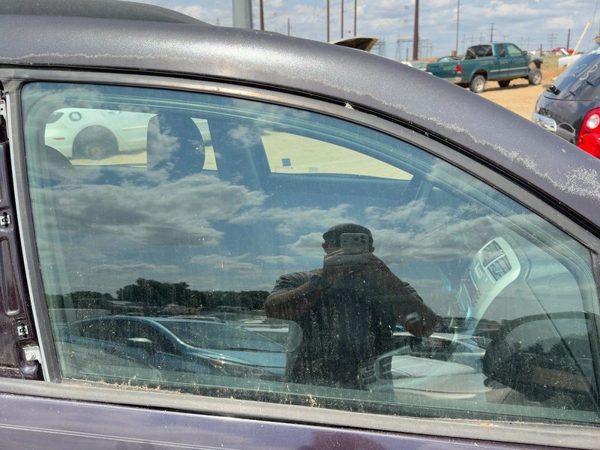 2005-2009 Chevy Equinox Passenger Right Front Side Window Door Glass Oem — photo 2