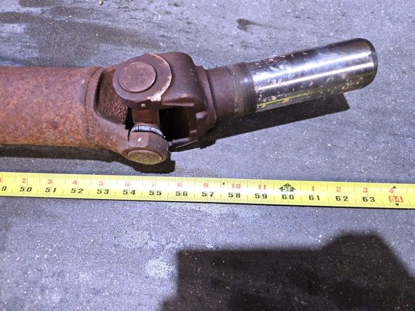 1992-1999 Chevy Suburban Rear Drive Shaft Oem Back Driveline 5.7L 4X4 26050306 — photo 2