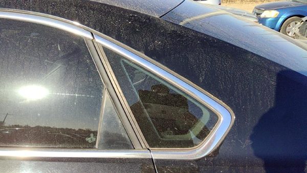 2012-2019 Vw Passat Driver Left Rear Quarter Glass Back Side Window Oem — photo 1