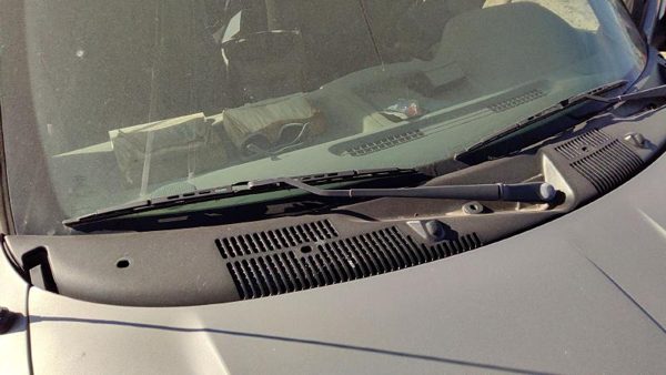 1999-2004 Jeep Grand Cherokee Windshield Wiper Cowl Vent Trim Panel Oem Cover — photo 4
