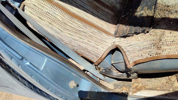 1986 Dodge Ram W150 Passenger Right Front Seat Belt Retractor Oem Shoulder Blue — photo 6