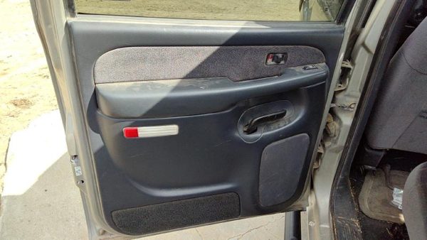 01 02 Sierra 2500 Hd Driver Left Rear Door Panel With Switches Back Graphite 12D — photo 2