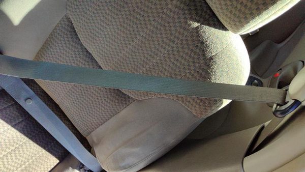 01-05 Grand Am Driver Left Front Seat Belt Retractor Shoulder 52D Dark Taupe — photo 2
