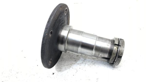 1980-1997 Ford F250 Front Spindle With Nut Oem 4X4 Dana 44 4Wd E6tz3105e — photo 3