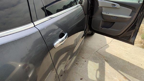 2010 Chevrolet Traverse Rear Door RH 57U 57U Cyber Gray — photo 4