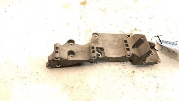 2005 Vw Beetle Alternator Power Steering Mount Bracket Oem 2.0L 06A903143 — photo 3