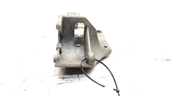 2005 Vw Beetle Alternator Power Steering Mount Bracket Oem 2.0L 06A903143 — photo 6