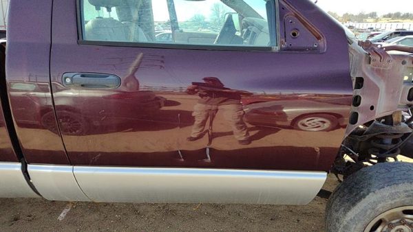 2005 Dodge Ram Front Door RH Red 6CF — photo 2