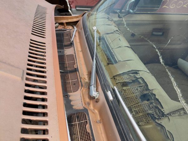 1980 Chevy Silverado C20 Passenger Right Windshield Wiper Arm Oem Blade Lever — photo 1