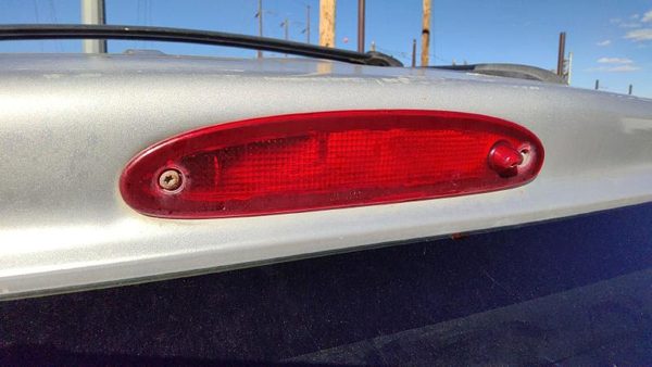 2001-2007 Dodge Caravan Third Brake Light Middle Lamp Oem — photo 3