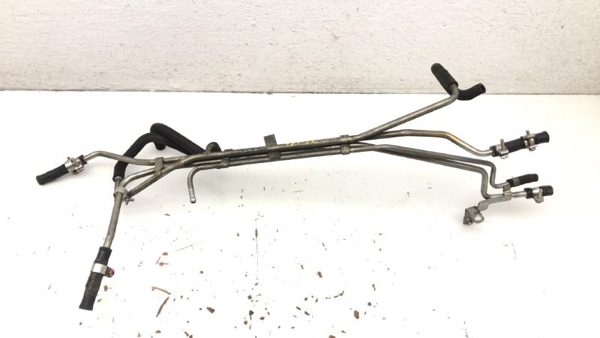 2000-2004 Subaru Legacy Fuel Supply Line Set Oem 2.5L Gas Pipes — photo 1