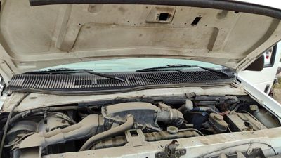 1996 Ford Van E250 Windshield Wiper Cowl Vent Trim Panel Oem Cover