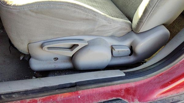 2005-2010 Chevy Cobalt Driver Left Side Seat Trim Panel Oem 14C Gray — photo 2