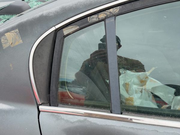 02-06 Altima Passenger Right Rear Vent Window Back Door Glass With Frame Oem — photo 1