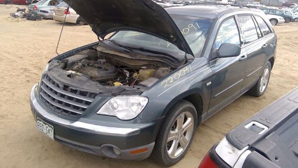 2007 Chrysler Pacifica — vehicle photo 3