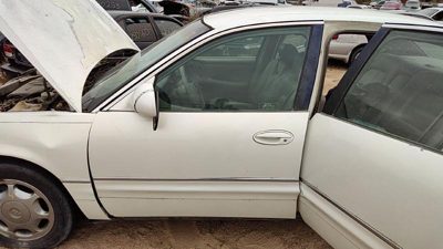 2000 Buick Park Avenue Front Door LH White 78U