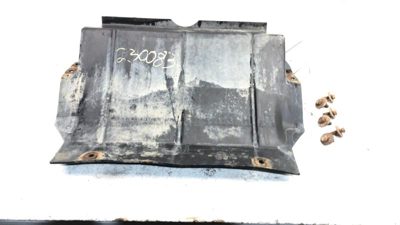 1988 Chevy S10 Blazer Front Skid Plate Splash Guard Lower Plastic With Bolts