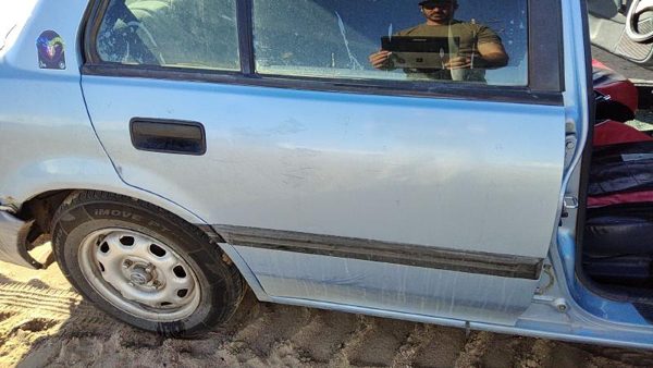 1989 Honda Civic Rear Door RH Blue — photo 3