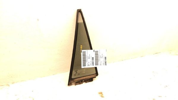 06-14 Rav-4 Passenger Right Rear Vent Window Small Back Door Glass With Frame — photo 8