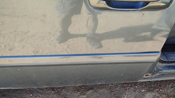 07 Caravan Passenger Right Rear Moulding From Door Back Trim Strip Magnesium Ppk — photo 4