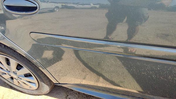 04-08 Grand Prix Passenger Right Rear Moulding From Door Back Trim Stealth Gray — photo 6