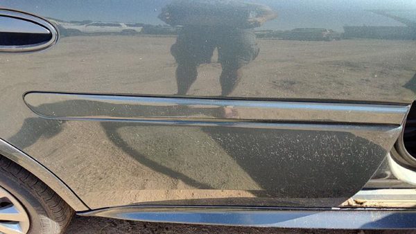 04-08 Grand Prix Passenger Right Rear Moulding From Door Back Trim Stealth Gray — photo 3