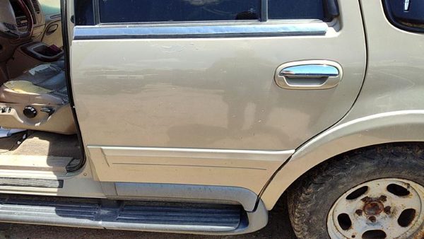 1998 Lincoln Navigator Rear Door LH Gold Bi — photo 1