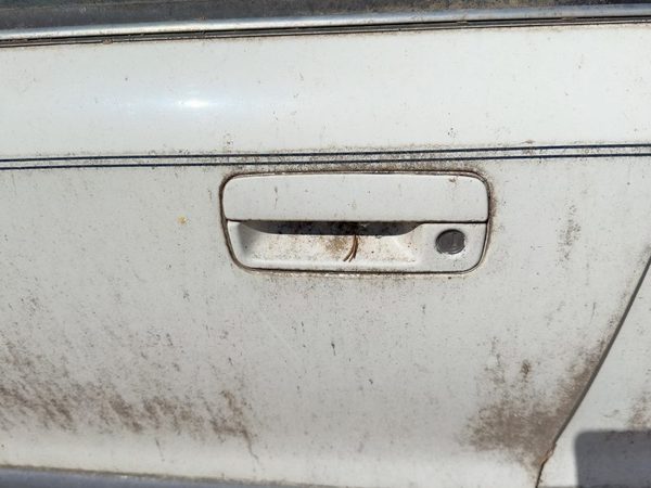1992-1995 Olds Eighty Eight Driver Left Front Outside Door Handle Oem White — photo 3