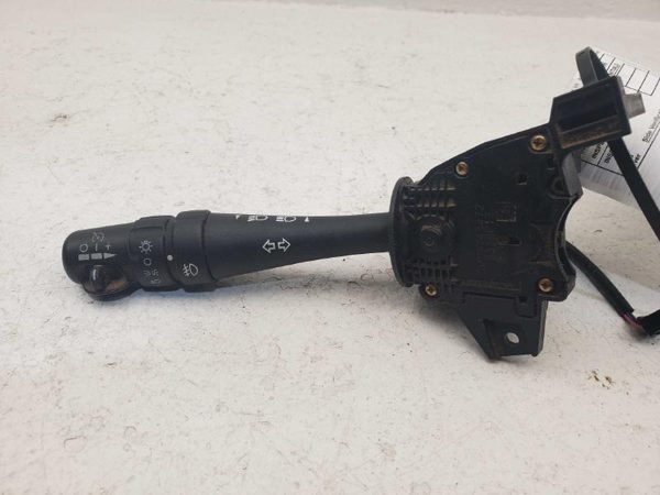 2004-2006 Cadillac Srx Turn Signal Swich Lever Oem Column Control 25743472 — photo 1