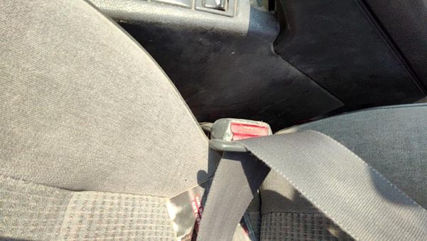 1992-1995 Nissan Pathfinder Driver Left Front Seat Belt Buckle Receiver Oem Gray — photo 6
