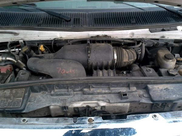 2009 Ford E-350 Super Duty — vehicle photo 2