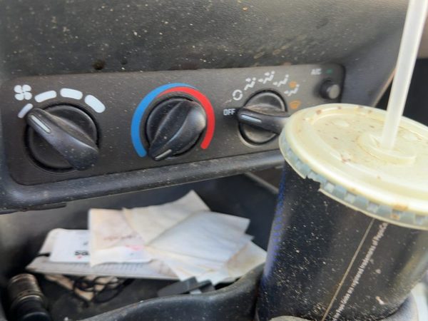 00-02 Chevy Cavalier Temperature Control Module In Dash Heater Ac Head Unit Oem — photo 2