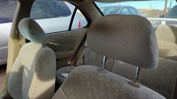 2000-2003 Nissan Sentra Pair Of Front Headrests Oem Left Right Set Seat — photo 2