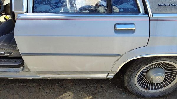 1985 Mercury Grand Marquis Rear Door LH Gray — photo 2