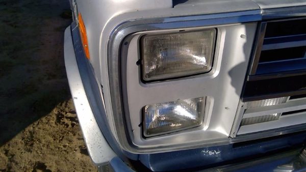 85-91 Chevy G20 Van Passenger Right Dual Pair Head Light Front Lamp With Bracket — photo 7