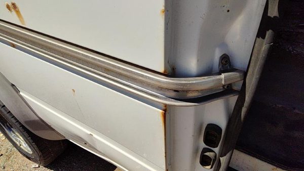 2003-2006 Dodge Sprinter Van 3500 Passenger Right Rear Slide Door Track Assembly — photo 3