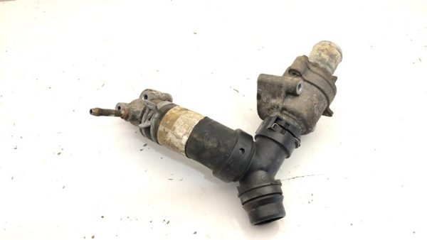 2012 Ford F150 Thermostat Housing Assembly Oem 5.0L Coyote — photo 1