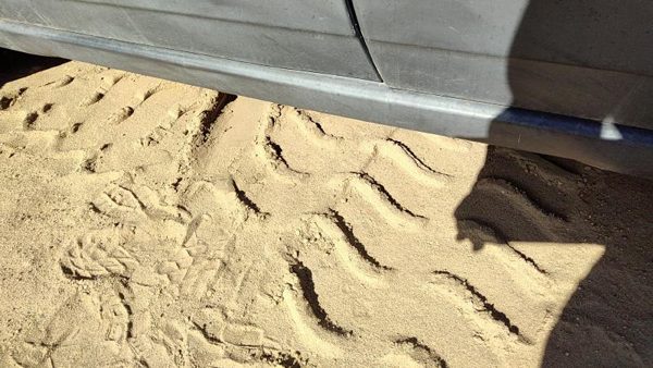 2004 Jeep Grand Cherokee Driver Left Lower Rocker Panel Moulding Side Skirt Oem — photo 4