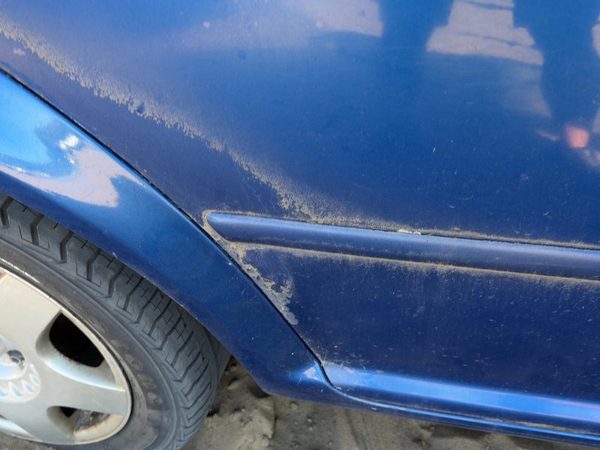 99-05 Jetta Passenger Right Rear Moulding From Door Oem Back Without Chrome Blue — photo 3