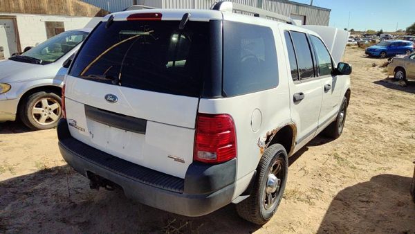 2005 Ford Explorer Axle Shaft RH — photo 3