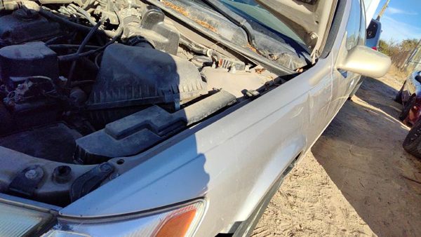 1997-2001 Toyota Camry Driver Left Front Fender Gold Oem 53812Aa020 — photo 2