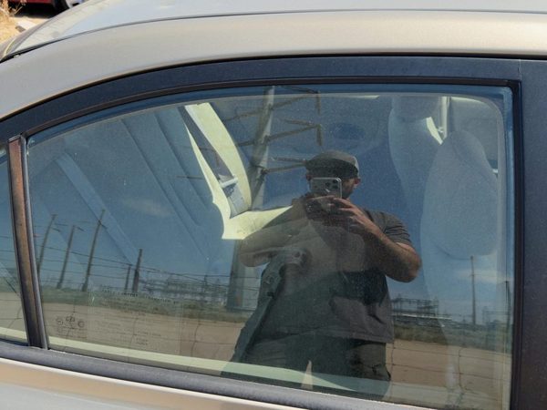 01-06 Elantra Passenger Right Rear Side Window Door Glass Back Moveable Sedan — photo 2