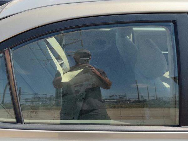 01-06 Elantra Passenger Right Rear Side Window Door Glass Back Moveable Sedan — photo 3