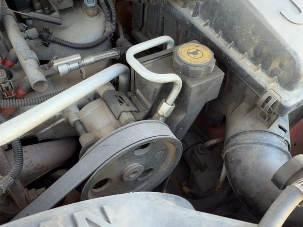 1999-2001 Jeep Grand Cherokee Power Steering Pump With Pulley Oem 4.0L — photo 2