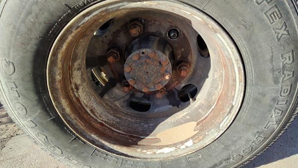 1996 Isuzu Npr 16 Dually Wheel Oem Factory Rim — photo 2