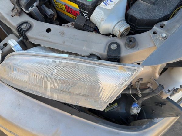 1997-2001 Toyota Camry Driver Left Head Light Front Lamp OEM 81150AA010 — photo 3